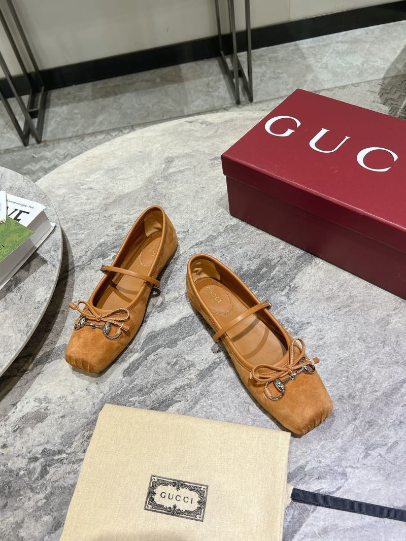 Gucci Low Shoes